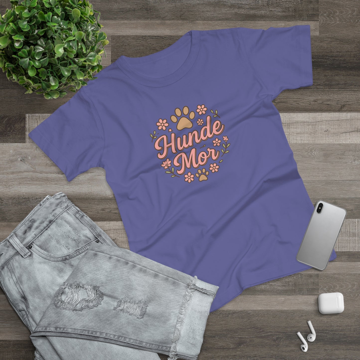 Hunde Mor T-shirt – Sødt design med poteaftryk og blomster