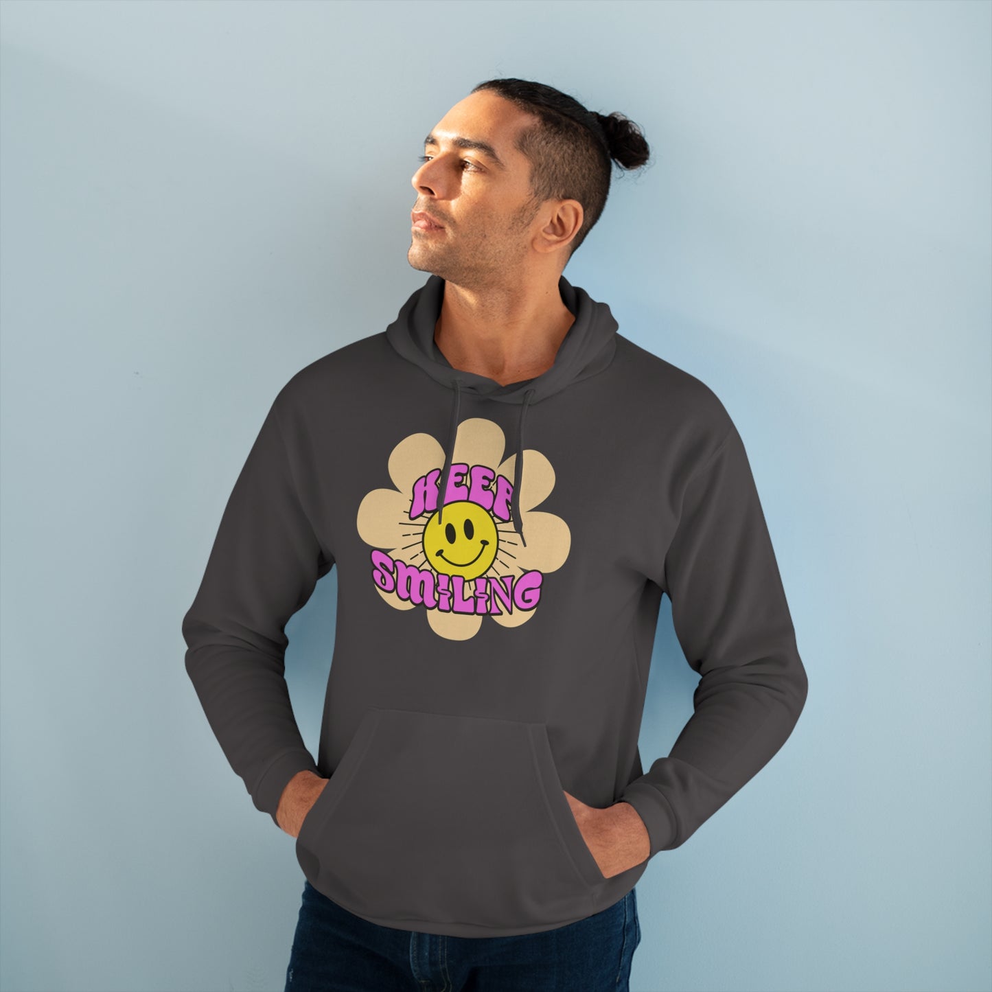 Smilende Solskin Unisex Pullover Hættetrøje | Hyggelig Sweatshirt til Hverdag, Perfekt Gave til Venner, Afslappet Streetwear, Happy Vibes